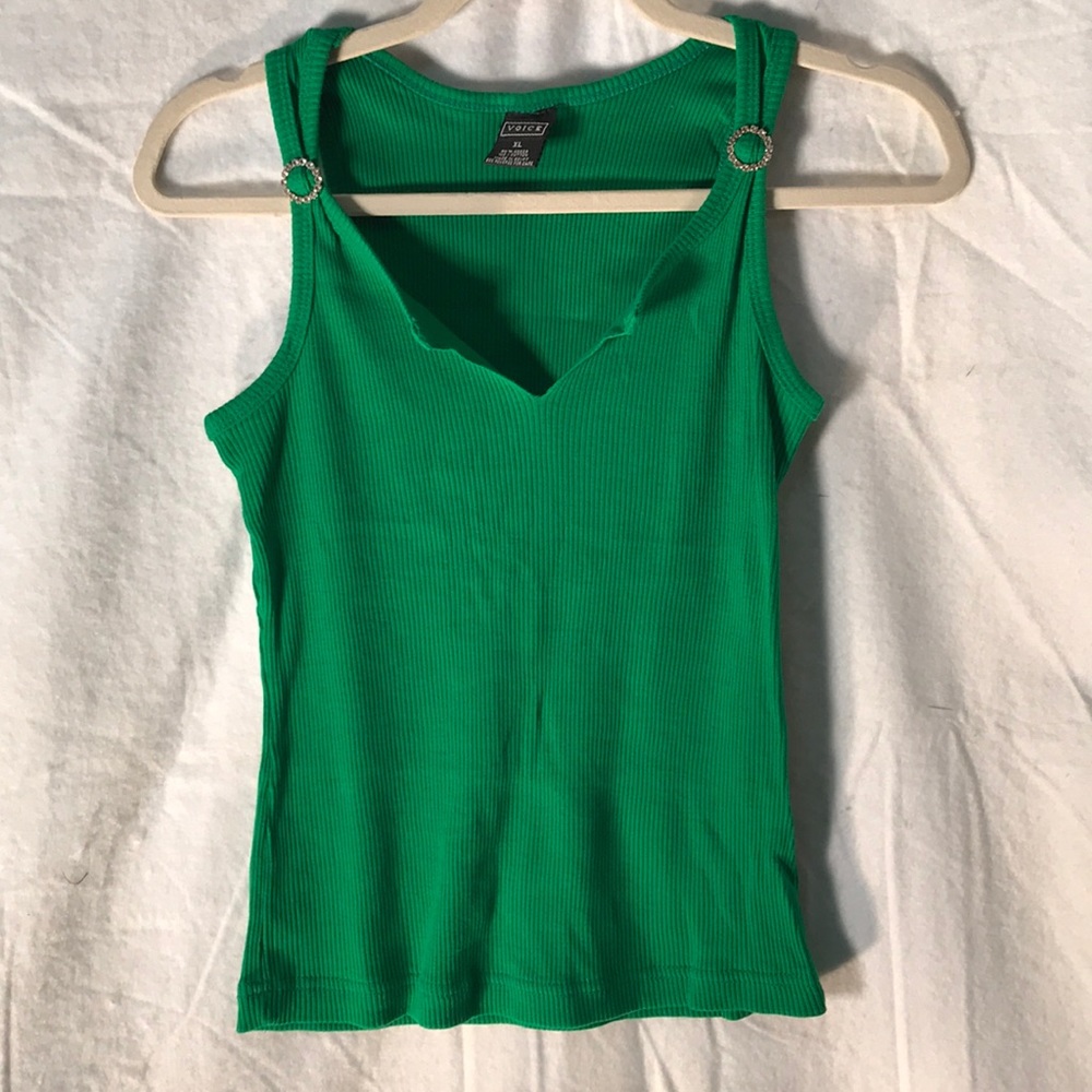 Voice tank top Sz XL